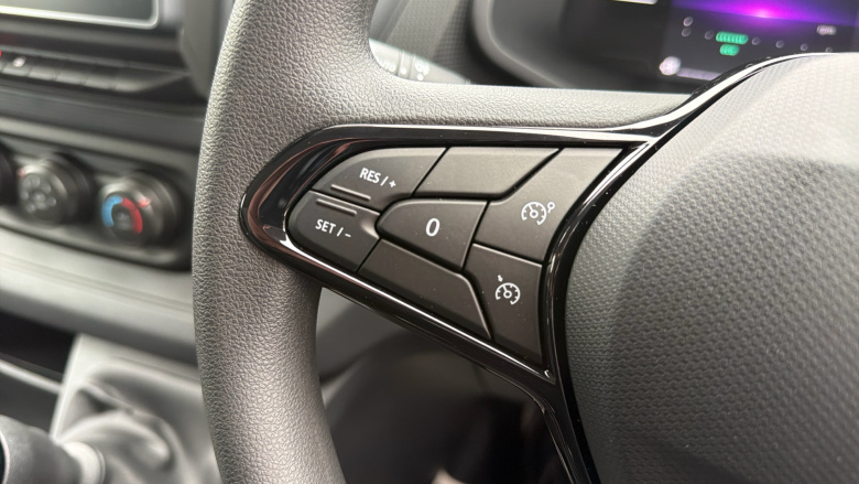 Renault Trafic Lwb Diesel LL30 Blue dCi 130 Advance [Safety] Van